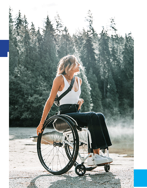 Zdjęcie kobiety na wózku inwalidzkim